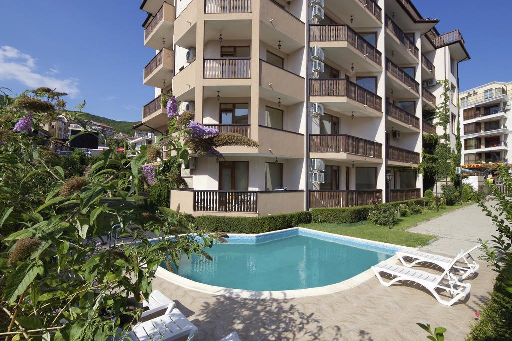 Mars Apartments In Complex Shipka Sveti Vlas Dış mekan fotoğraf