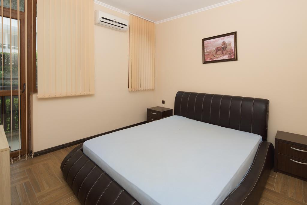 Mars Apartments In Complex Shipka Sveti Vlas Dış mekan fotoğraf
